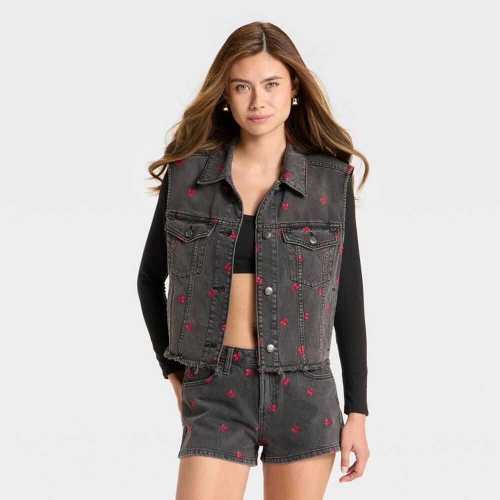 Women's Denim Oversized Trucker Vest - Wild Fable Black Wash M